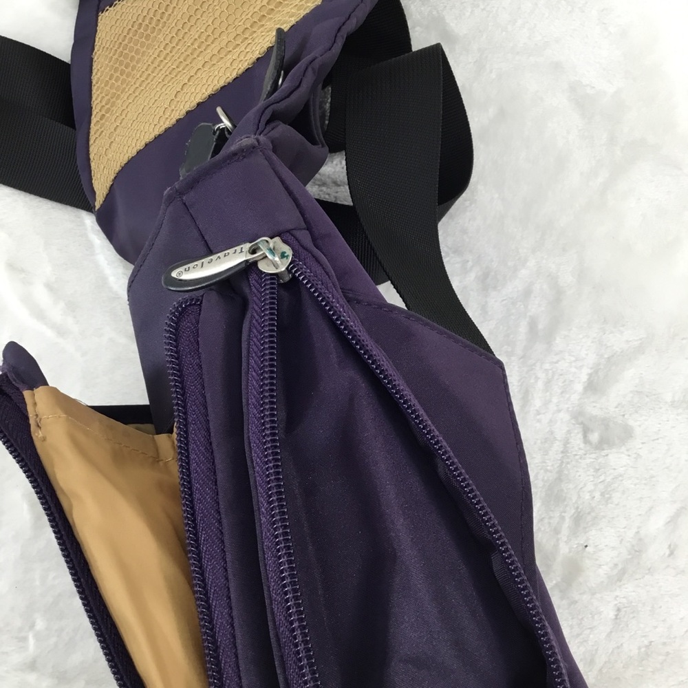 TRAVELON NYLON POCKETS GALORE PURPLE TRAVEL BAG - Picture 8 of 8